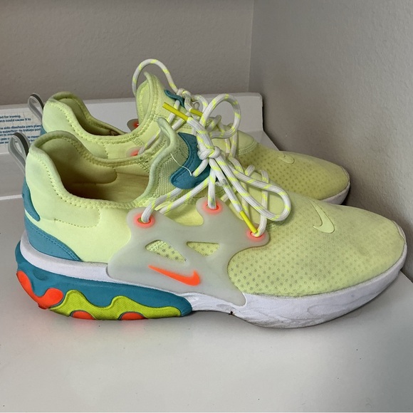 Nike React Presto Tennis Shoes Sz 13 - Picture 2 of 4